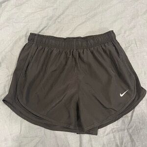 Nike black active shorts
